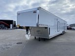 United Super Hauler Gooseneck 8.5X52 Car/Race Trailer