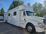 2005 Showhauler Garage Class C  for sale $135,000 