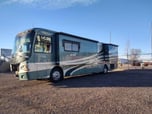 2005 Holiday rambler scepter 40 paq 4 slides 400 horse   for sale $39,500 