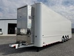  2017 Renegade 38' Liftgate Stacker 
