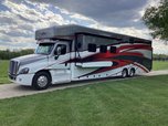 2018 Show Hauler   for sale $385,000 
