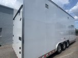 2006 T&E 28' Stacker Trailer 