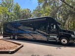 45’ 2019 Showhauler KTSSL  for sale $387,900 