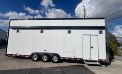 2012 T&E 30' Stacker Trailer