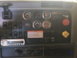 2003 freightliner Haulmark for Sale $80,000