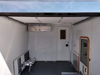 2006 Haulmark Motorgarage Mercedes 450HP 43' 1-Slides with B