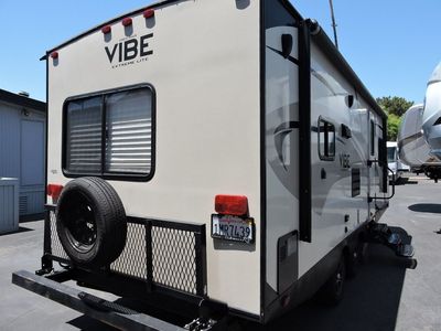 2017 Forest River Vibe Extreme Lite 224RLS 