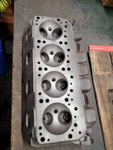 392 hemi heads  for Sale $550 