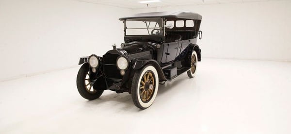 1917 Packard Twin Six 2-25 Series Touring