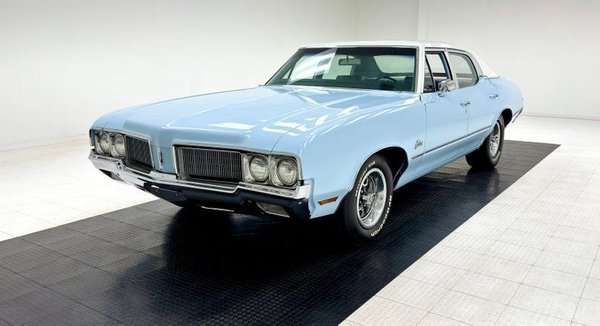 1970 Oldsmobile Cutlass 4 Door Sedan  for Sale $15,900 