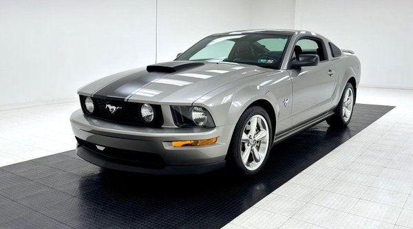 2009 Ford Mustang GT Coupe  for Sale $24,500 