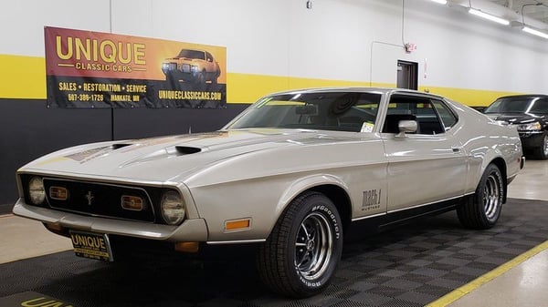 1971 Ford Mustang    Mach 1