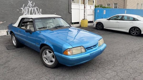 1992 Ford Mustang  for Sale $15,395 