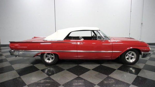1961 Ford Galaxie Sunliner Convertible for Sale $35,995
