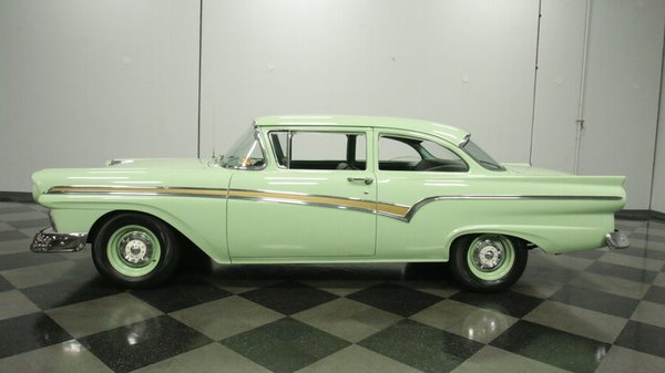 1957 Ford Custom 300  for Sale $39,995 