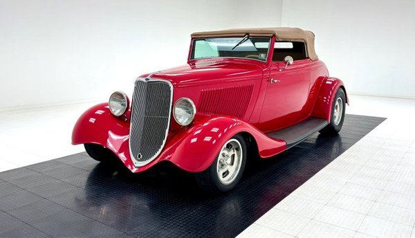 1933 Ford 40 Series Cabriolet  for Sale $39,000 