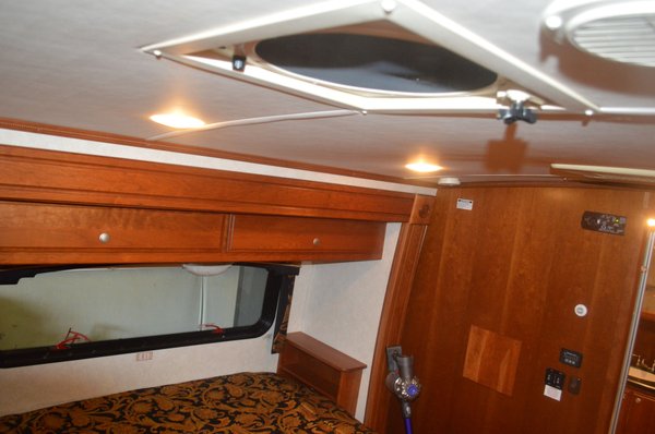 2007 Dynamax Dynaquest XL 38TS for Sale $129,000