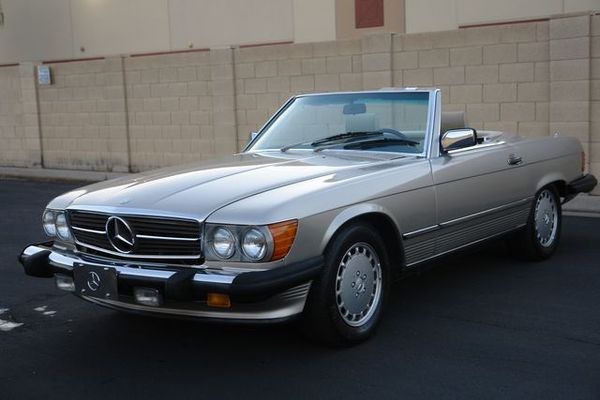 1988 Mercedes-Benz 560 Series for Sale $0