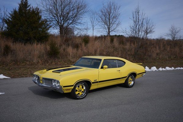 1970 Oldsmobile Cutlass  for Sale $37,990 