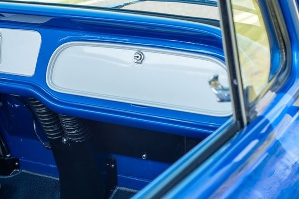 1963 Chevrolet Corvair 95