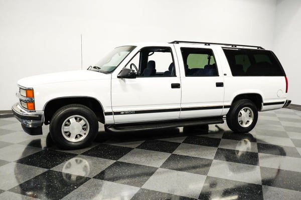 1997 Chevrolet Suburban  for Sale $16,995 