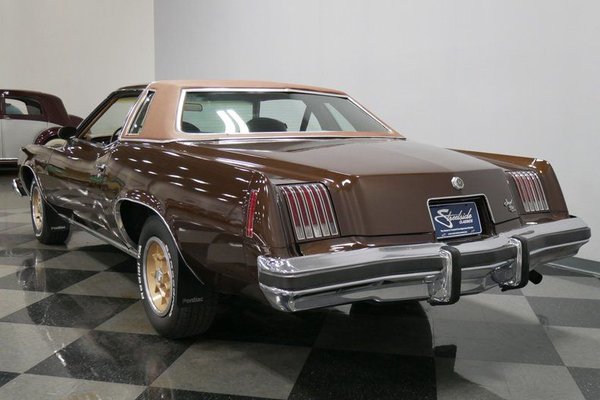 1975 Pontiac Grand Prix for Sale $14,995