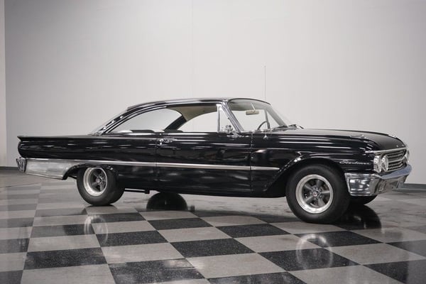 1961 Ford Galaxie Starliner  for Sale $59,995 