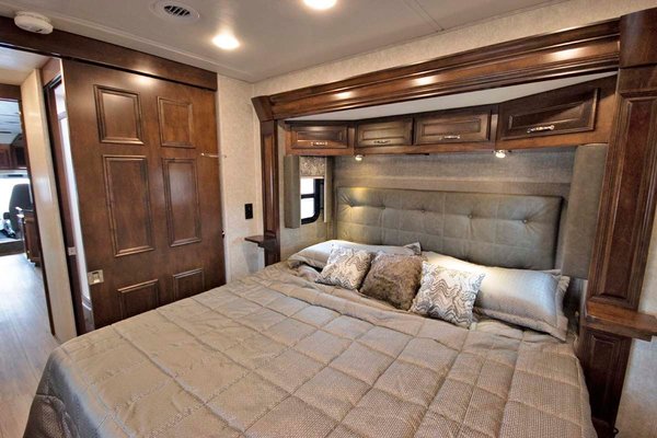 2021 Renegade RV Verona 36VSB Class C Motorhome