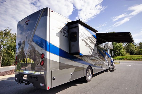 2020 RENEGADE RV Valencia 38RB Class C Motorhome
