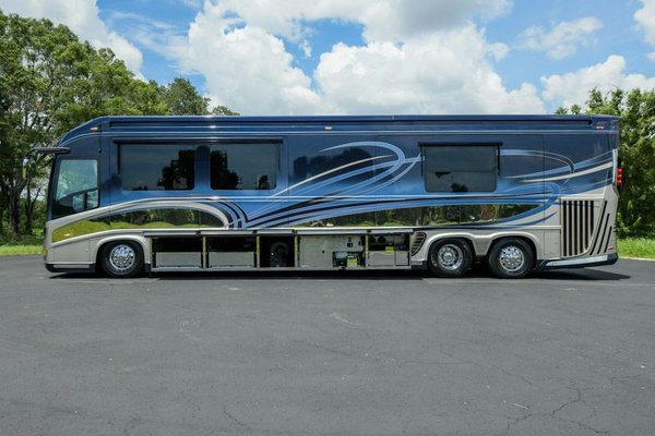 2013 Newell 2020P