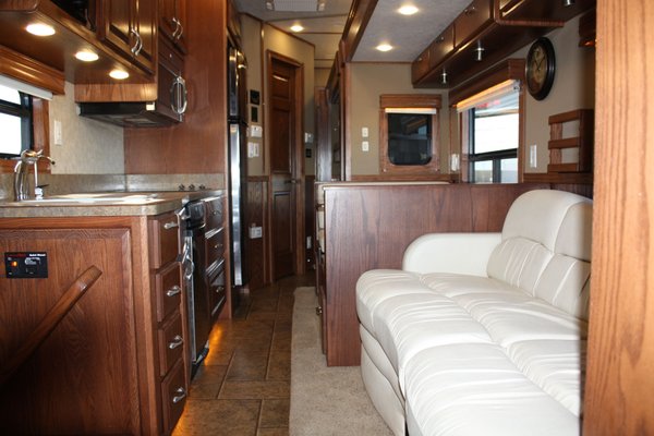 2013 Showhauler Two Full Baths Bunk Beds Motorhome