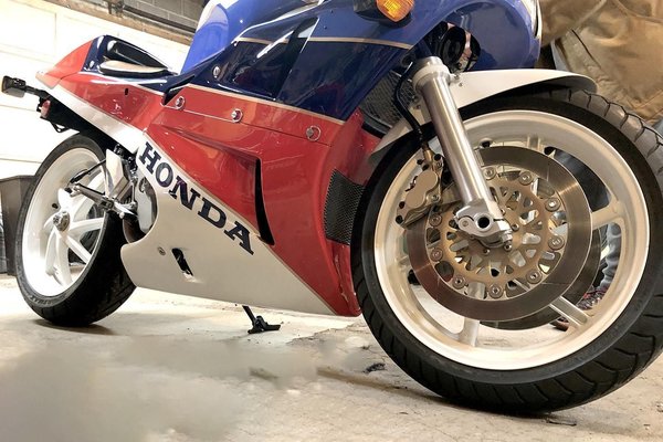 1990 Honda RC30  for Sale $23,500 