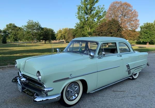 1953 Ford Customline  for Sale $29,995 