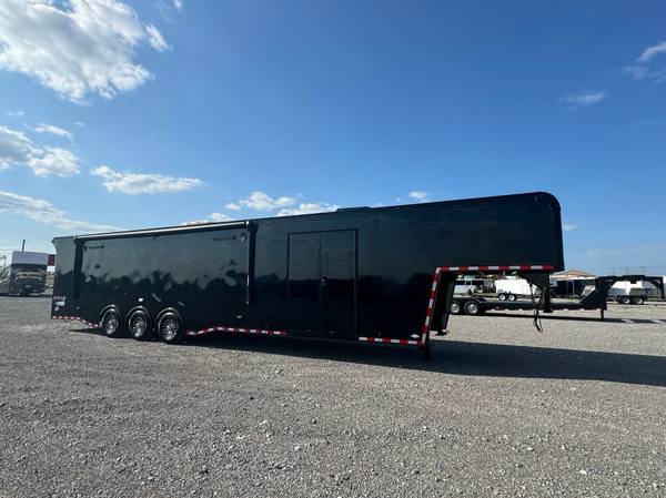  2023 Haulmark 44' Edge  for Sale $59,995 