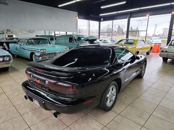 1998 Pontiac Firebird  for Sale $18,390 