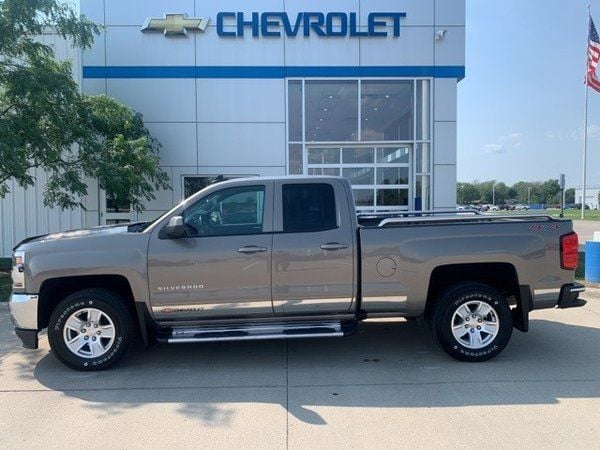 2017 Chevrolet Silverado 1500  for Sale $35,800 