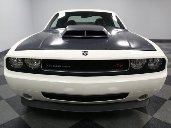2009 Dodge Challenger Drag Pak for Sale $79,995