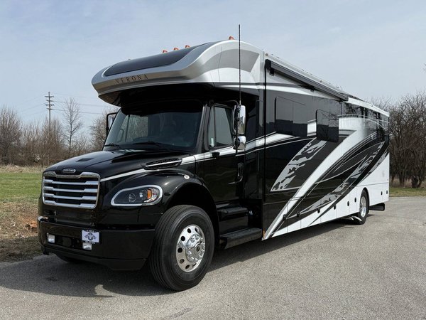 2026 Renegade Verona 40VBH Bunkbeds 