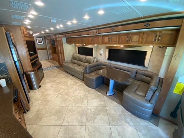 Fleetwood 38k Expedition for Sale $155,000