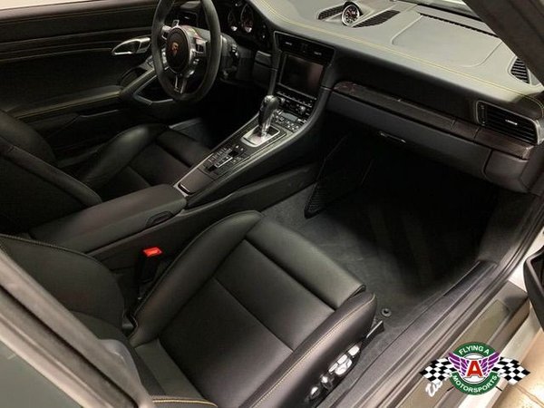 2015 Porsche 911