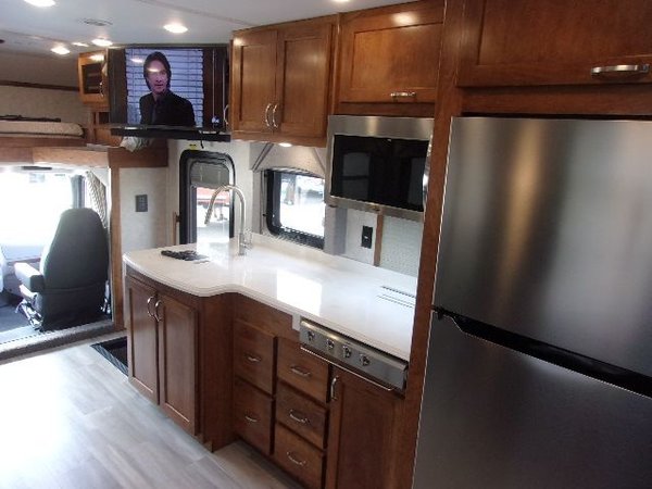 2021 Renegade Valencia 38RW