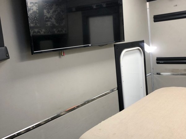 2007 United Specialties for Sale $139,000