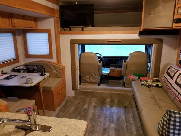 2003 RENEGADE w/GARAGE for Sale $125,000