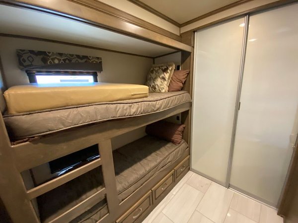 2018 Hualmark 3 Slide for Sale $3,490,900