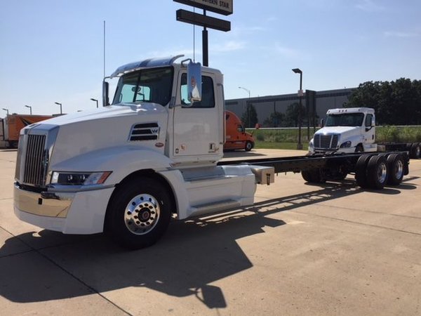 NEW 2019 Western Star 600 HP