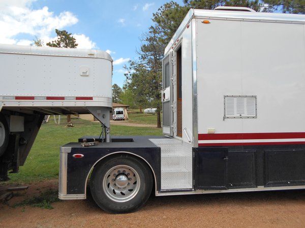 1999 FL-70 Freightliner for Sale $59,900