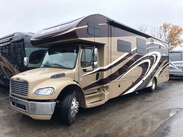 2014 Jayco Seneca 37TS Super C Motorhome