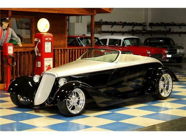 1933 Roadster Show Car