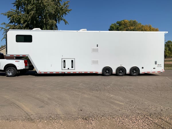 2019 Intech 42’ Toyhauler race trailer  for Sale $105,000 