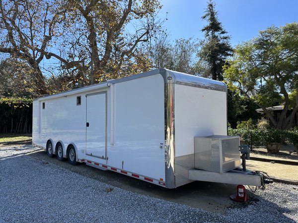 2015 32' Intech Car Trailer  for Sale $60,000 